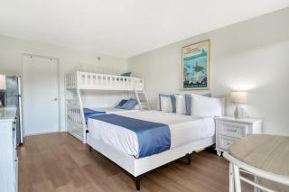 Pool, Tiki Bar, Close to Beaches, Restaurants, Fun - Sarasota - 7