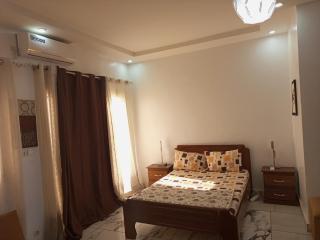 Point E Suites - - 8