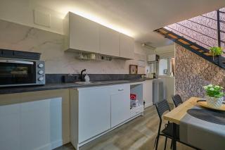 Alojamientos céntricos con bañera jacuzzi hidromasaje romántico - Madrid - 8
