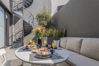 2 BR Cabo Marina Walk to Beach & Private Jacuzzi - Cabo San Lucas - 4