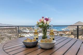 Stunning Ocean Views & Walk to Cabo Marina - Cabo San Lucas - 1