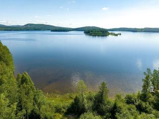 Family-friendly countryside house close to lake - - 9