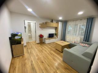 Apartament Piața Miorița - Bacău - 0