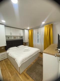 Apartament Piața Miorița - Bacău - 3