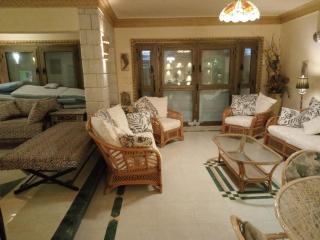 Exquisite Vacation Home at Zomoroda Village - North Coast - Dawwār Shindī Fannūsh - 9