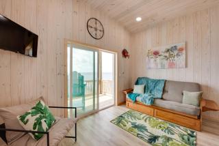 Beachfront Cottage with Dock on Florida Gulf Coast - - 8