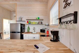 Beachfront Cottage with Dock on Florida Gulf Coast - - 3