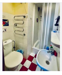 Express Guest House - 7