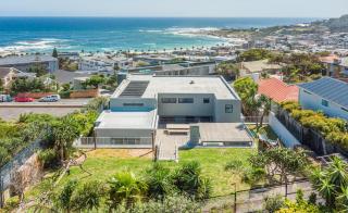 IBIZA SUITE in MODERN, LUXURY VILLA in CAMPS BAY - Ciudad del Cabo - 9