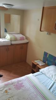 BUNGALO 2 SOBE I MALI D,BORAVAK S KUHINJOM I terasa - - 0