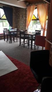 BUNGALO 2 SOBE I MALI D,BORAVAK S KUHINJOM I terasa - - 5