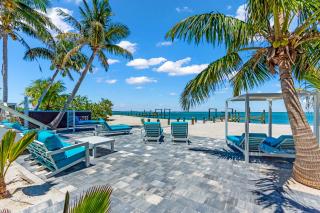 BeachFront Luxury island Home - Captiva - 0