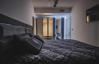 Stylish 28F Gym Free Pkg Secured - Skopje - 9