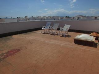 VERA PLAYA CON PISCINA, TERRAZA y SOLARIUM - Playas de Vera - 8