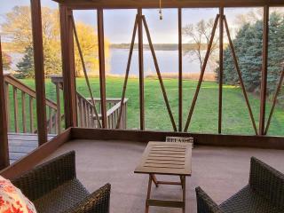 24-Foot Dock Lakefront Montgomery Home! - New Prague - 0