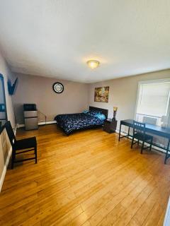 Spacious one bedroom near Miriam Hospital, Whole Foods, Brown University22R - Providence - 1
