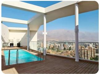 A pasos del Mall Parque Arauco, Vista Maravillosa 2604 - 1