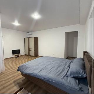Private Home with Garden - Chişinău - 4