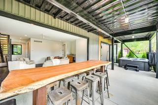 Walk to Lake Michigan Luxe Home in Benton Harbor! - Benton Harbor - 9