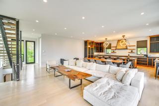 Walk to Lake Michigan Luxe Home in Benton Harbor! - Benton Harbor - 6