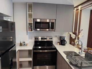 Luxury apartment in zone 14 - - 7