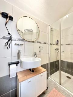 The Little Peaceful Retreat in Historic Building - Praga - 3