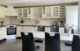 Beautiful Apartment In Höör - Höör - 6