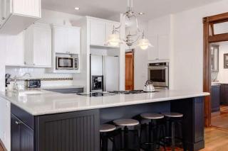 Charming 5 Bedroom Home in Austin - Austin - 8