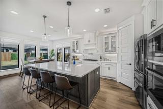 Stunning Austin Home with Office and Yard - Austin - 6