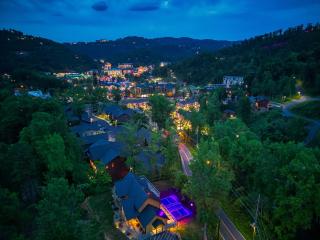 The Lodge at Burg Hill - Gatlinburg - 8