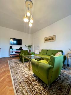 Authentic Self check-in Apartment in vibrant Ruzinov area, Komárnická 42, Bratislava - Bratislava - 0