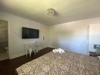 Yonge and Finch Subway !O Cozy & Modern Private Bdr with Private Bathroom - Toronto - 5