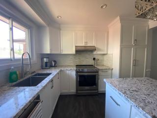 Yonge and Finch Subway !O Cozy & Modern Private Bdr with Private Bathroom - Toronto - 4