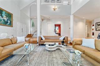 #1 Location-Family-Friendly 5BR-Yard-Gym-Parking - Los Angeles - 3