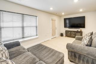 Fenced Yard Spacious Southern Maryland Townhome! - White Plains - 7