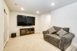Fenced Yard Spacious Southern Maryland Townhome! - White Plains - 6