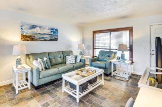 Swim and Relax Daytona Beach Condo with Ocean Access! - Daytona Beach - 7