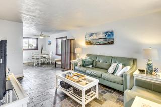 Swim and Relax Daytona Beach Condo with Ocean Access! - Daytona Beach - 5