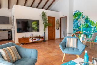 Sweet Villa, piscine, vue panoramique sur la mer, proche plage, Sainte Luce - Sainte-Luce - 9