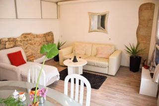 Apartments with WiFi Split - 24525 - 6