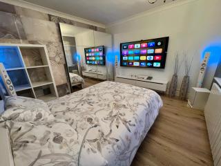 Timeless English Elegance 4BR Luxury Home in Petts Wood - Orpington - 4