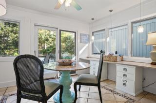 19 Gunnery Lane 2 Kings 1 Queen 2 Doubles Pet Friendly Private Pool w Beach Gear & Bike Rentals - Hilton Head Island - 2