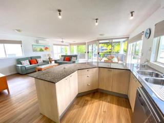 Sailfish Cove and Riva Apartments - Mooloolaba - 5