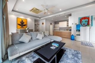 3 Bedroom Pool Villa 5kms from Patong - Ban Kathu - 4