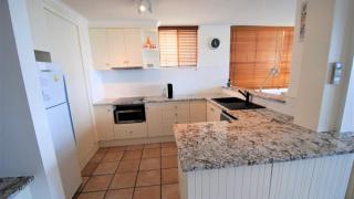 Esplanade View Unit 3 Wollombi - Caloundra - 6