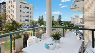 Unit 2 'fair Haven' Kings Beach - Caloundra - 2