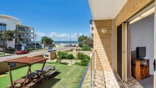 Unit 5 'dulkara' Kings Beach - Caloundra - 0
