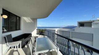 Oogarding Unit 10 - Caloundra - 8