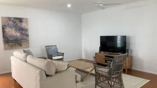 Saltys Place, Pet Friendly and Close To Beach - Caloundra - 5