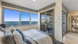 #6 Seaspray, Kings Beach - Absolute Waterfront - Caloundra - 5